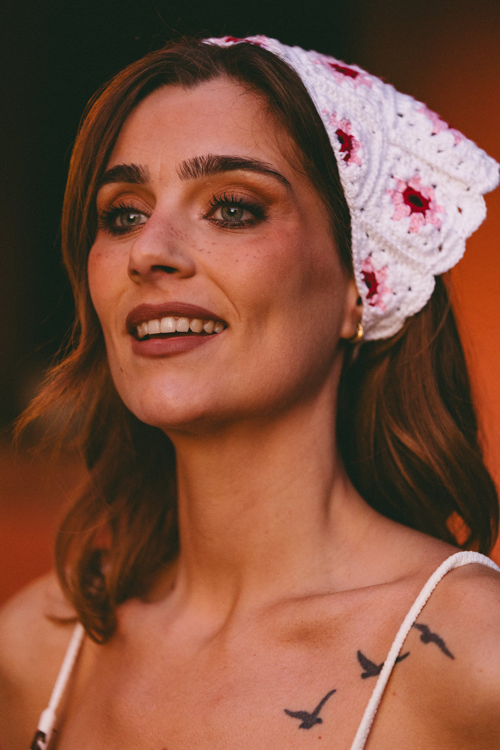 LENÇO BRANCO E ROSA HANDMADE LMR X LIMA